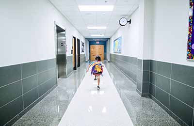 對學(xué)校課程的建議