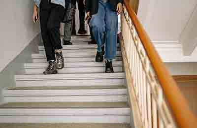 大學(xué)生社團(tuán)育人功能的改進(jìn)分析